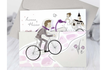 Invitación de boda novios bicicleta